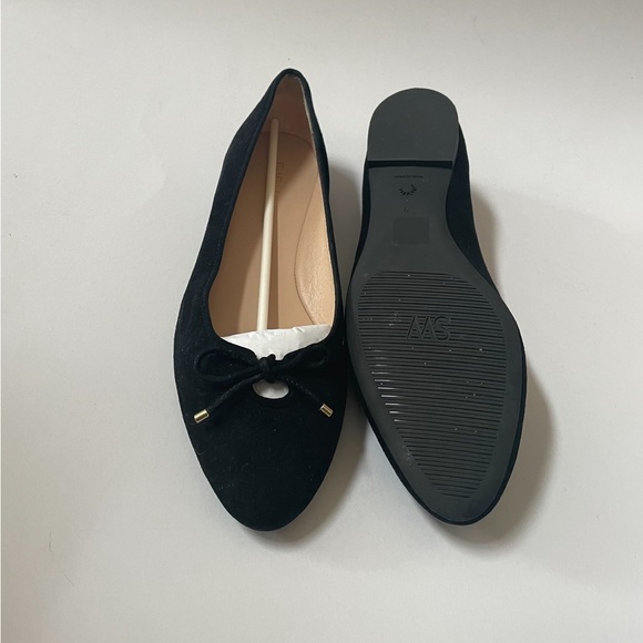 BRAND NEW Stuart Weitzman Ballet Flats - Picture 6 of 8